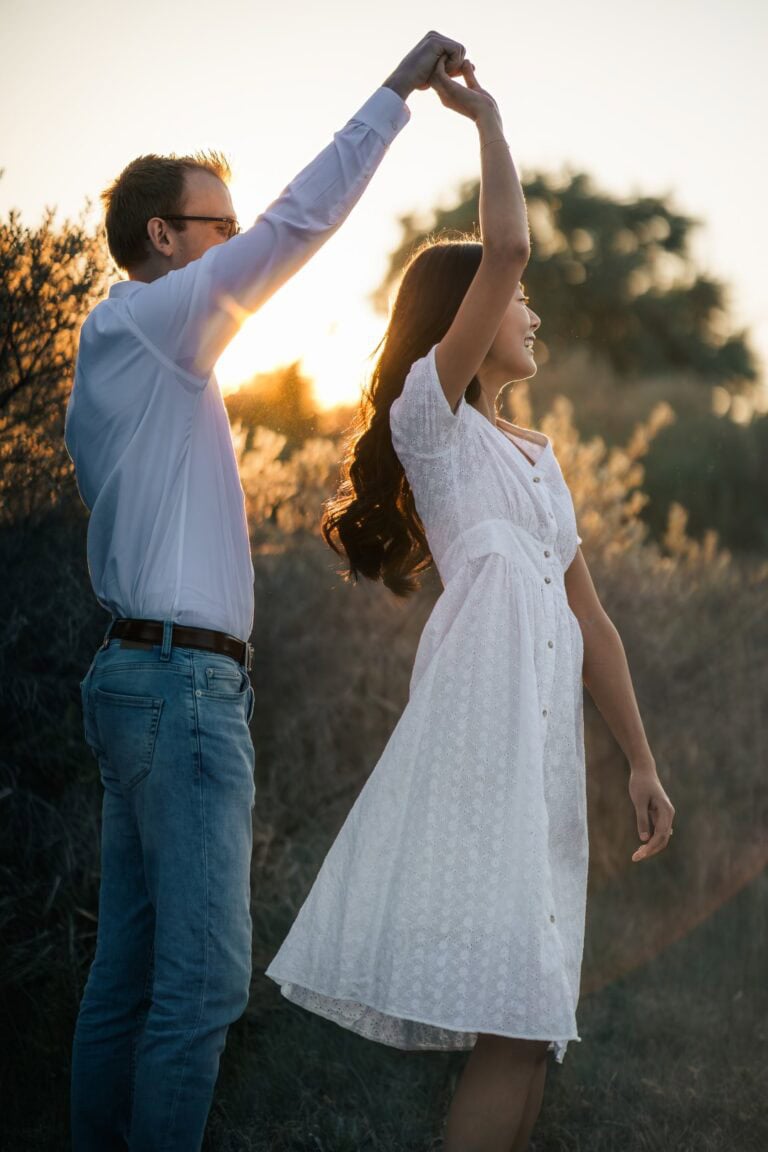 Romantische verloving in de natuur van Wassenaarse slag